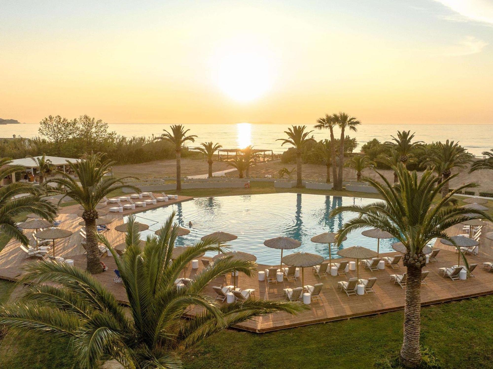 Grecotel Costa Botanica Acharavi  Esterno foto